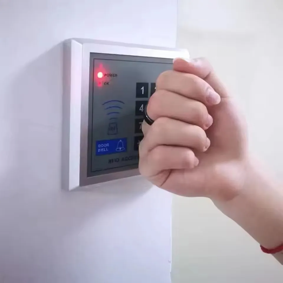 رقاقة مزدوجة 13.56 ميجا هرتز 125 كيلو هرتز مشفرة حلقة الوصول الحضور مصعد حلقة NFC حثي قفل ببصمة الأصبع بطاقة CUID T5577