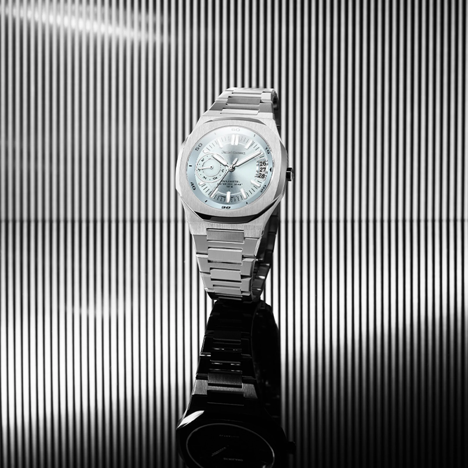 Stainless Steel Men’s Watch with Mint Green Dial – Day & Date Sub-Dials, Integrated Bracelet, Japan Quartz Movement