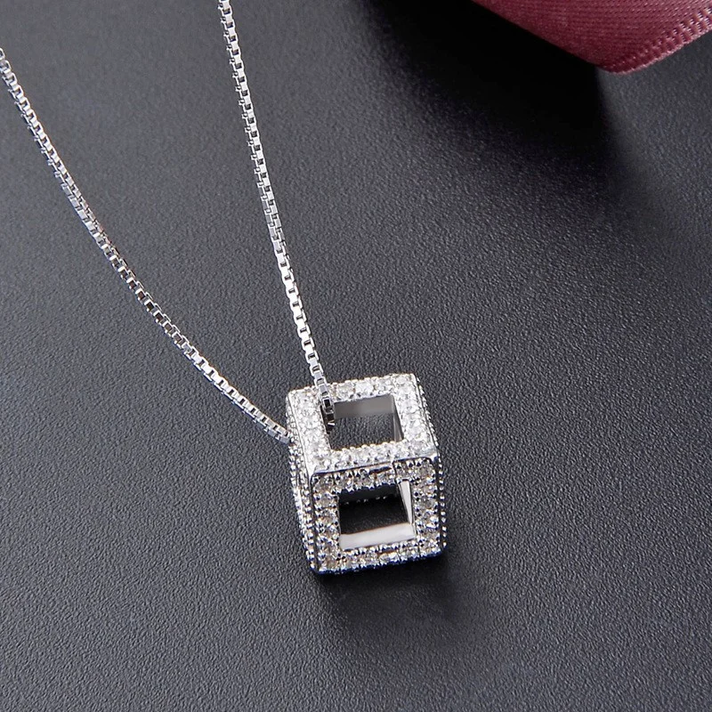 

Lefei Jewelry 925 Silver Fashion Trendy Luxury Diamond-set Creative Square Rubik Cube Pendant Necklace Women Wedding Charms Gift
