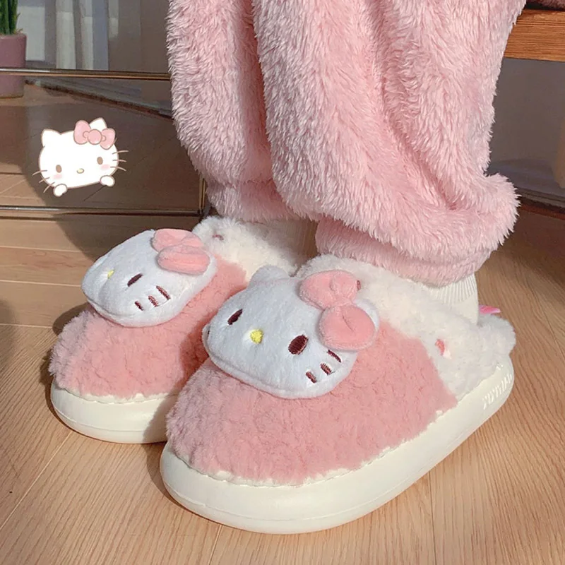 

Оригинальные Симпатичные плюшевые тапочки Kuromi Cinnamoroll, женские домашние хлопковые тапочки, теплые зимние рождественские подарки для девушки