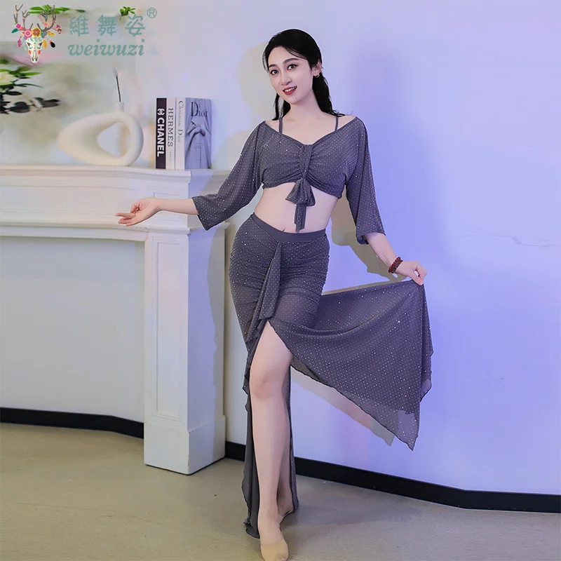 

Профессиональный костюм для танца живота, сетчатый топ с короткими рукавами + блестящая длинная юбка, 2 предмета, женская одежда для восточного танца, костюмы для танца живота