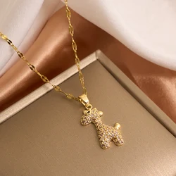 Fashionable and Light Luxury Style Cute Giraffe Pendant Necklace with Diamonds Is The First Choice Gift for Your Family