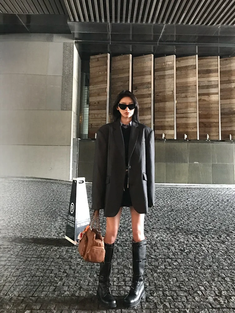 

Повседневный свободный женский костюм Jaet, осенний комплект с юбкой, асимметричный дизайн, полиэфирное волокно, длинный све, официальная одежда