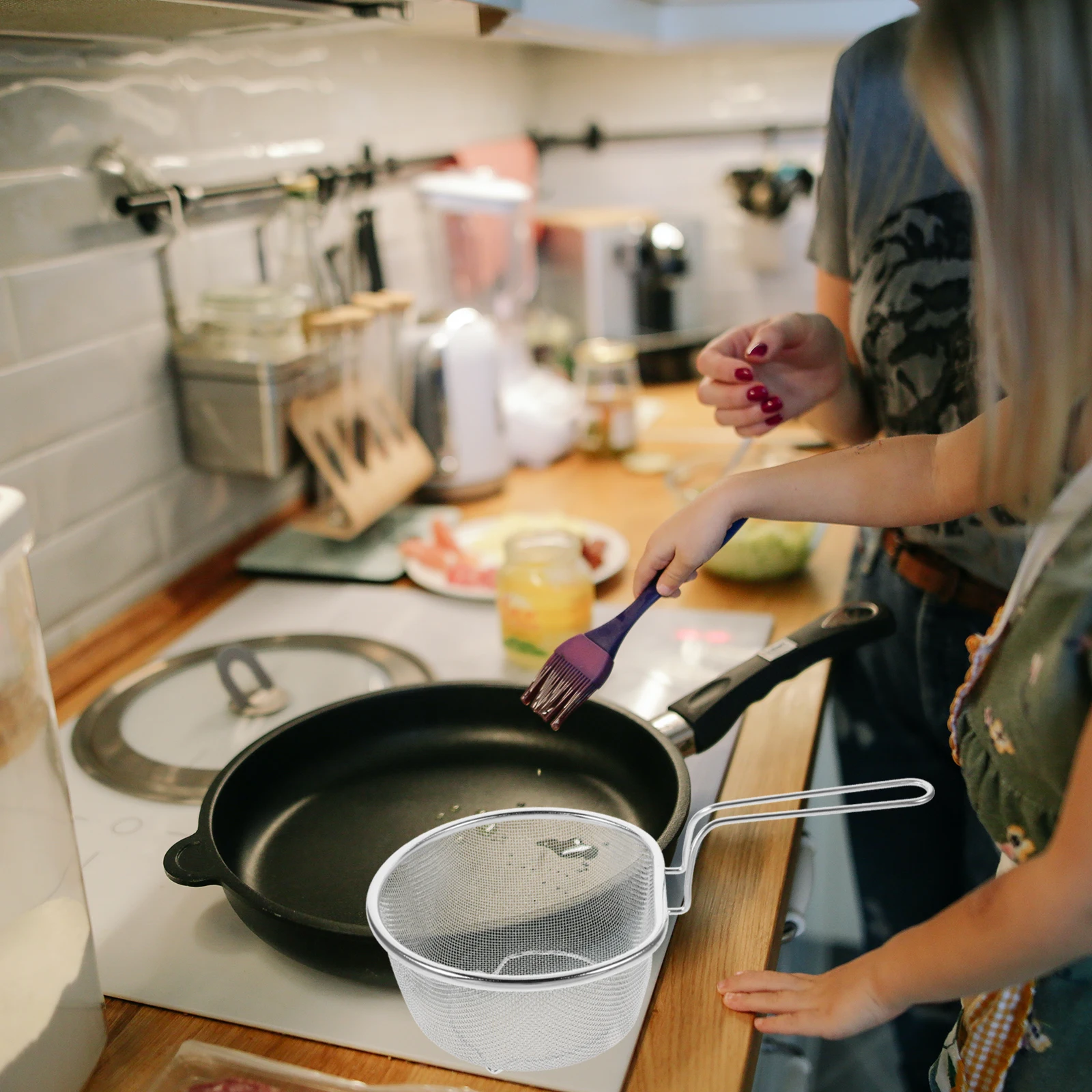 

1pc Stainless Steel Noodle Basket With Hook Handle Hot Pot Strainer For Pasta Rice Frying Soup Spaghetti Drainer Colander Mesh