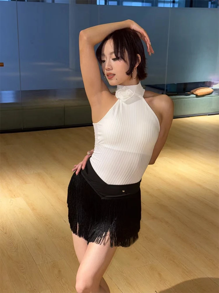 Jupe de danse latine, vêtements d'entraînement de Tango, jupe à glands de danse noire, vêtements de danse modernes, Costume d'entraînement de Salsa VBH1547, nouvelle collection 2025