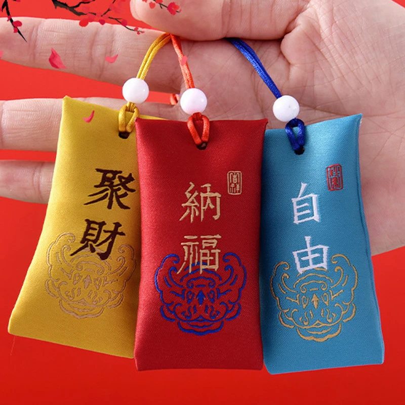 Spiritual Salt With Sachet Buddhist Spiritual Salt Pouch Necklace Blessing Lucky Bag Amulet Blessing Sachets Pendant