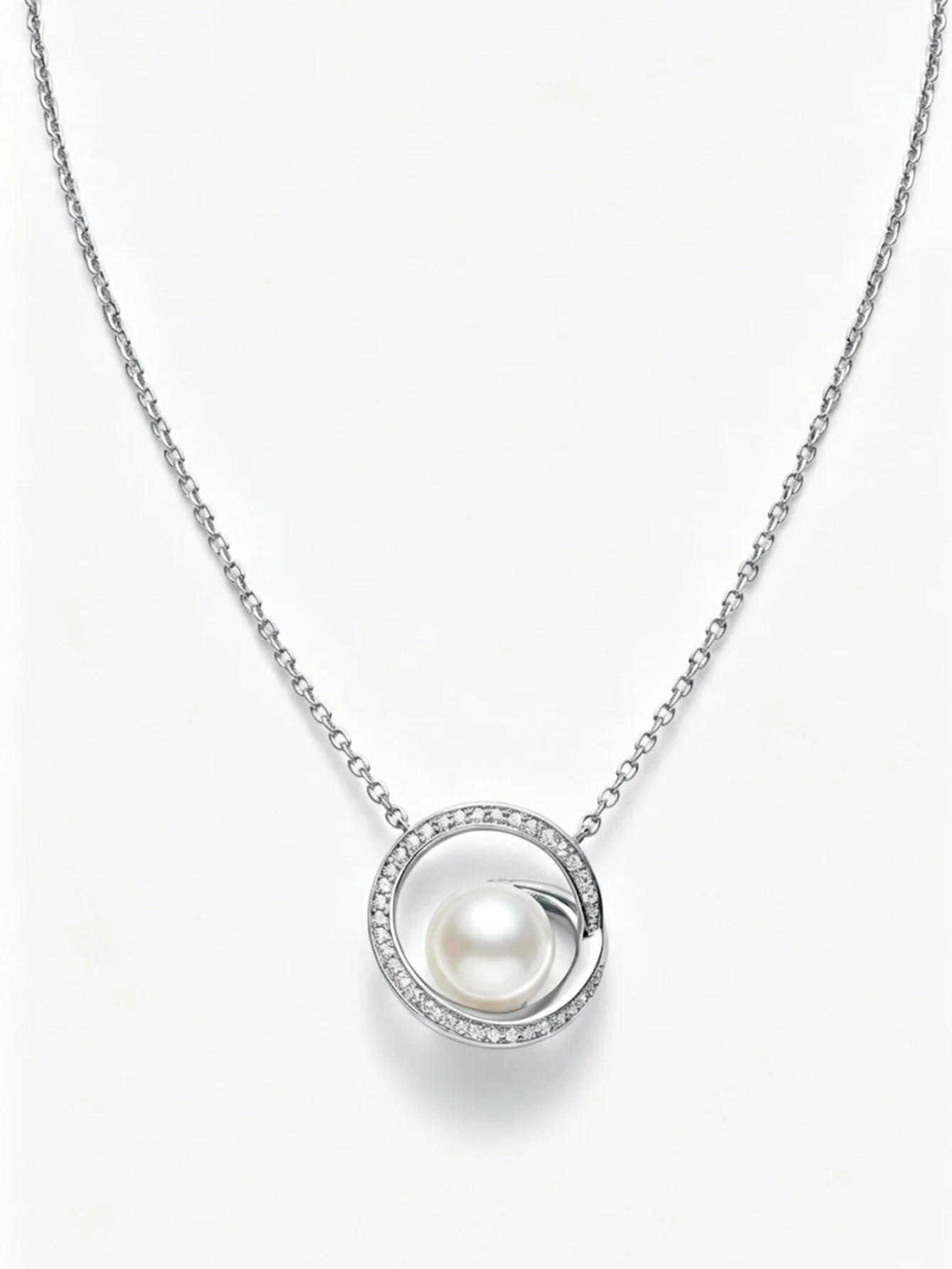 Women White Gold Plated CZ Circle Pearl Pendant Necklace Dainty Clavicle Chain for Wedding Party Daily Elegant Jewelry Gift