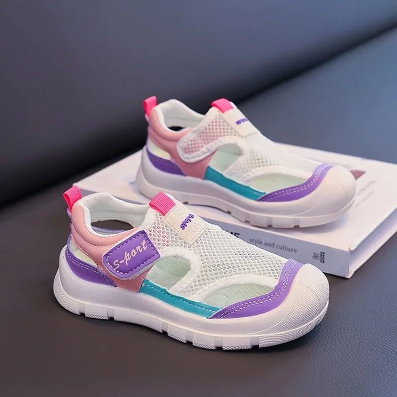 

Детские сандалии с закрытым носком, летние дышащие сетчатые кроссовки для малышей, мальчиков и девочек, нескользящая мягкая подошва, спортивная обувь для пляжа и повседневной носки