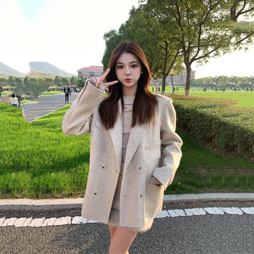 Luxury Elegant Faux Woolen Women\'s Coats Vintage Oatmeal Color Temperament Wool Suit Jackets Female Fashion Blazers Outerwears