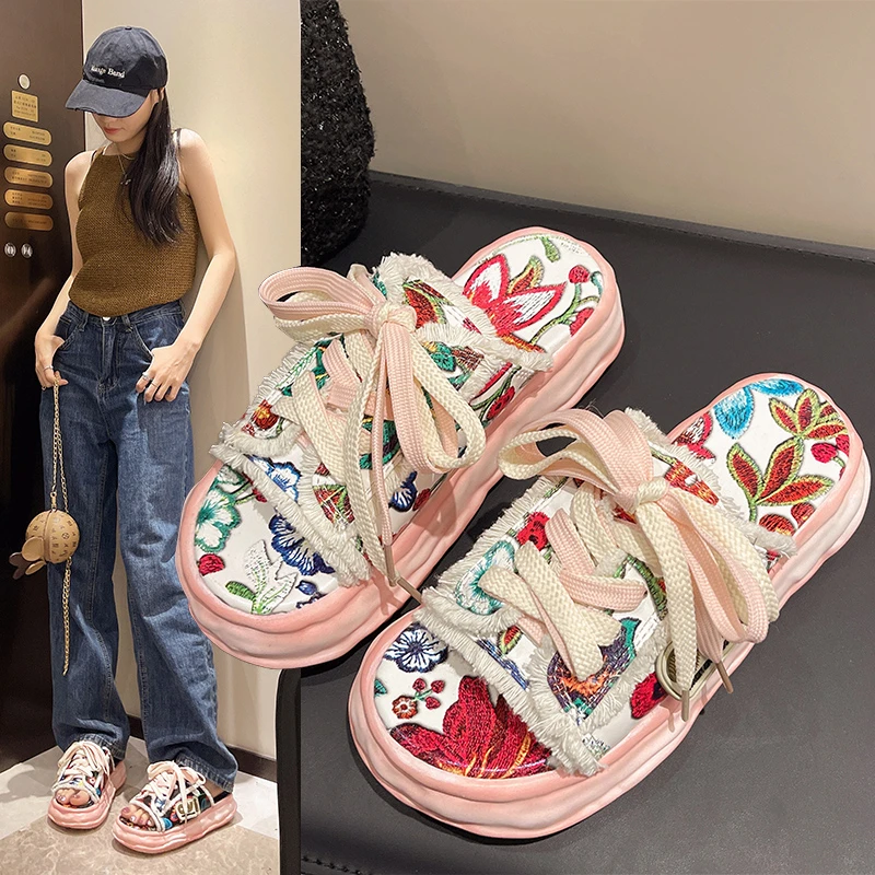 Thick Bottom Graffiti Slippers Women Summer Wear New Lace-up Beach Flip-flops Canvas Flip-flops