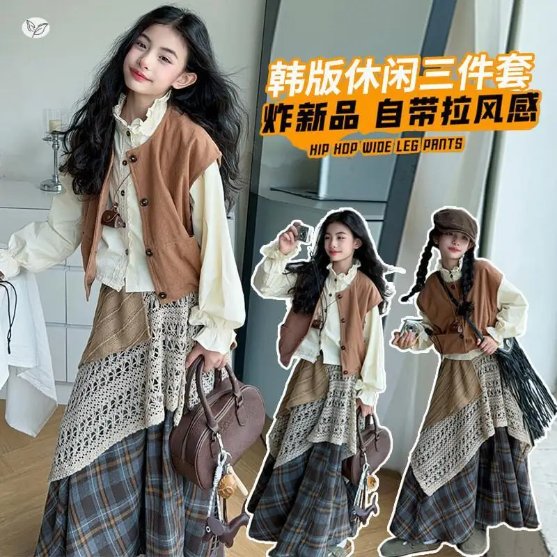 

Kawaii Casual Coat Set Fashion 3-piece Children's Clothing Girls' New Autumn 2025 Corduroy Vest Layered Shirt Three Babies Tops