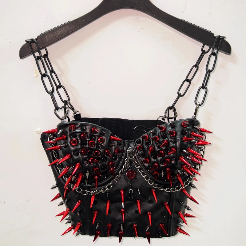 Originale gotico estivo rivetto scuro catena fionda da donna americano retrò sottocultura dolce fresco sexy hot girl gilet Y2K gilet da donna