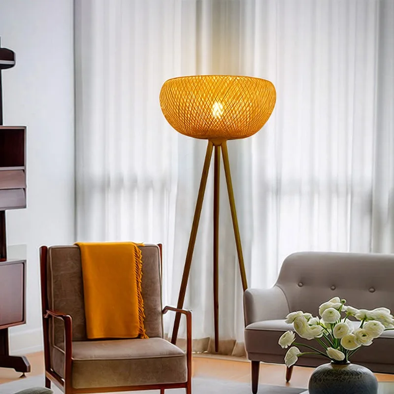 Japanese Bamboo Style Lampshade and Wooden Tripod Bamboo Floor Light Living Room Stand Light