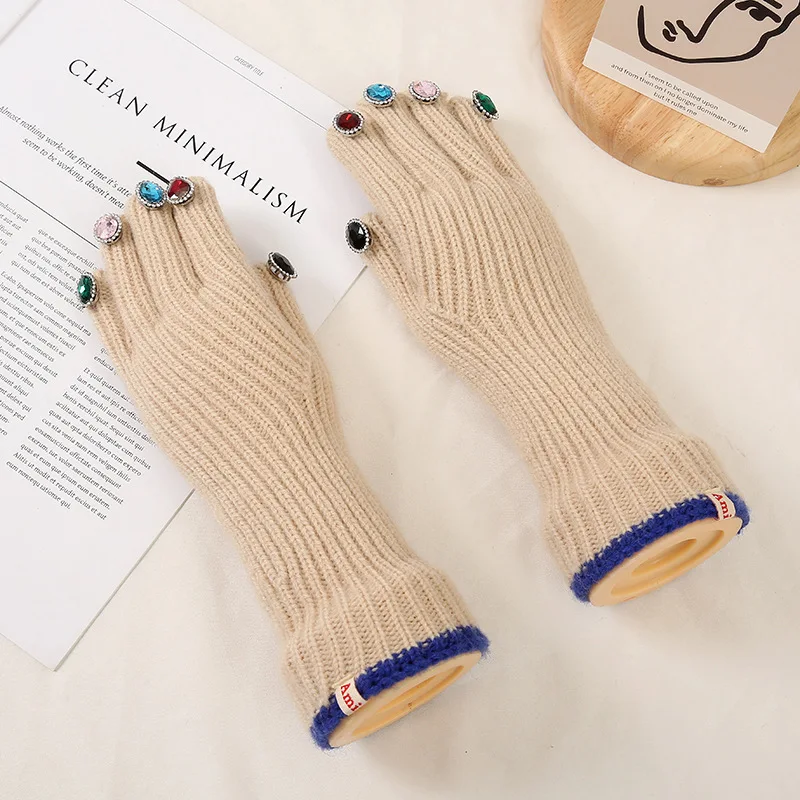 Frauen Winter Warme Gestrickte Volle Finger Handschuhe Solide Wolle Luxus Strass Mädchen Mode Touchscreen Fäustlinge Weibliche Drving – Detail 3