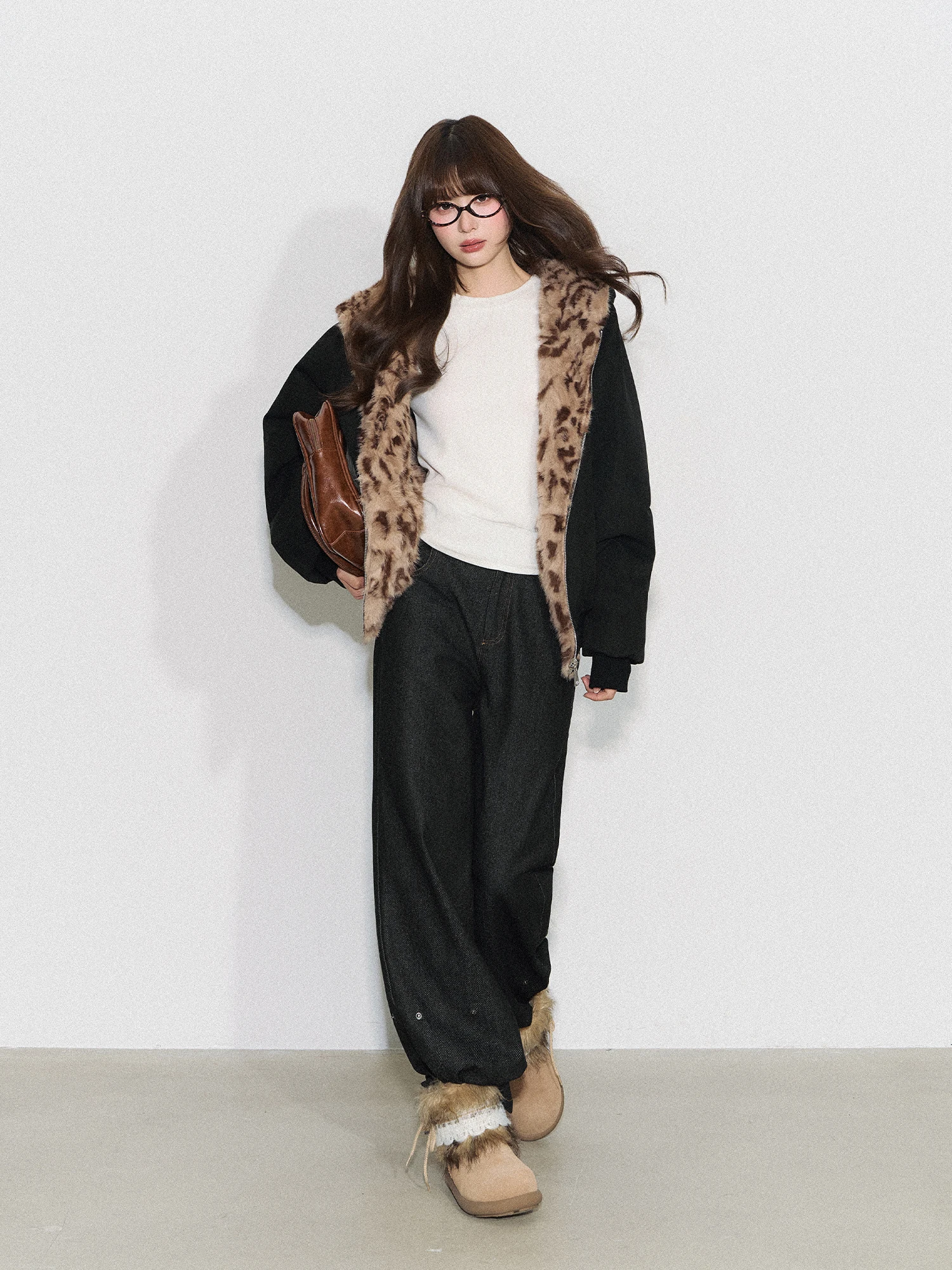 

Thiened, большой меховой воротник, свободный крой, с капюшоном, с леопардовым принтом, хлопковая куртка, женская модная верхняя одежда, зимняя одежда на молнии...