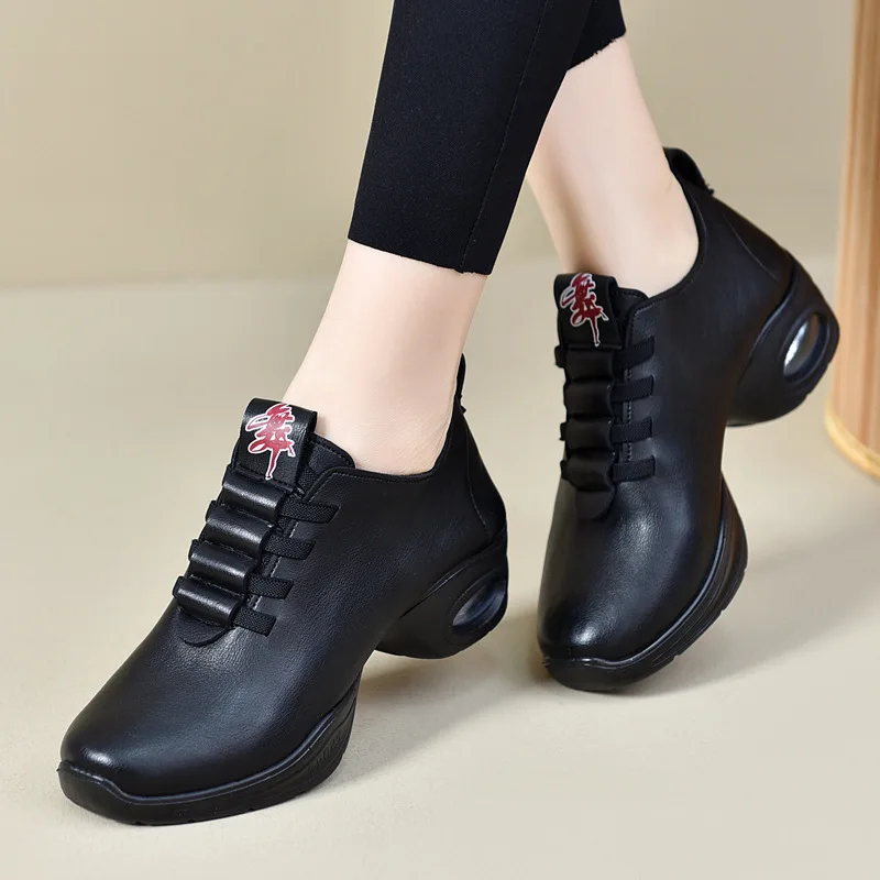 Dancing Shoes For Women Sports Feature Modern Dance Jazz Shoes Soft Outsole Breath Dance Shoes Female Waltz Sneakers 