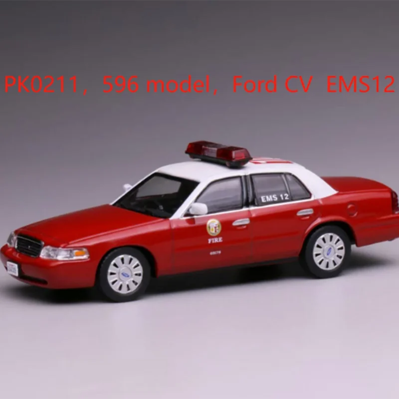 596 escala 1:64 motor de incêndio cv vermelho b3 simulação liga modelo de carro de brinquedo ornamento presente lembrança cena decoração