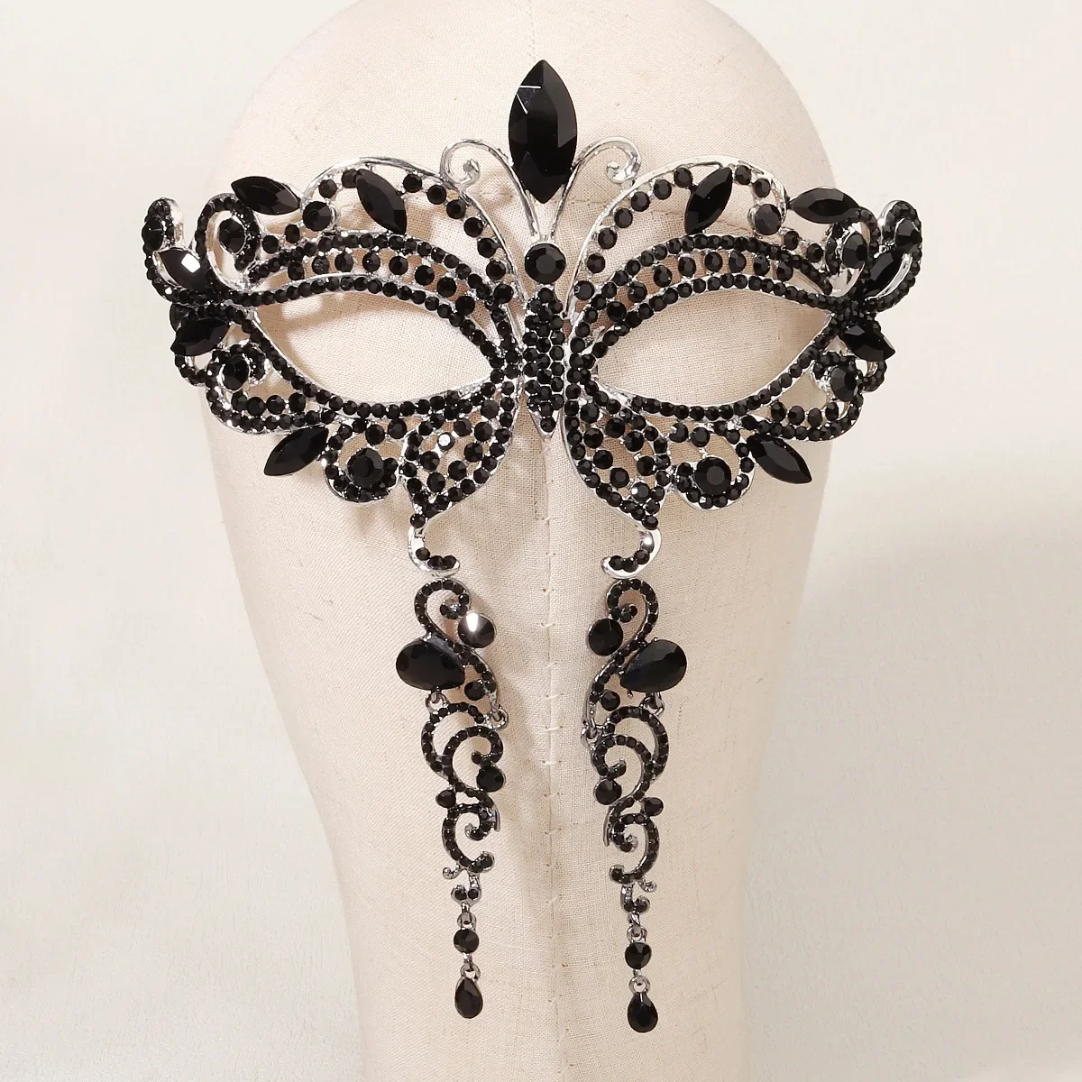 Masquerade Butterfly Mask Luxury Diamond Rhinestone Fancy Party Mask for Women Lady