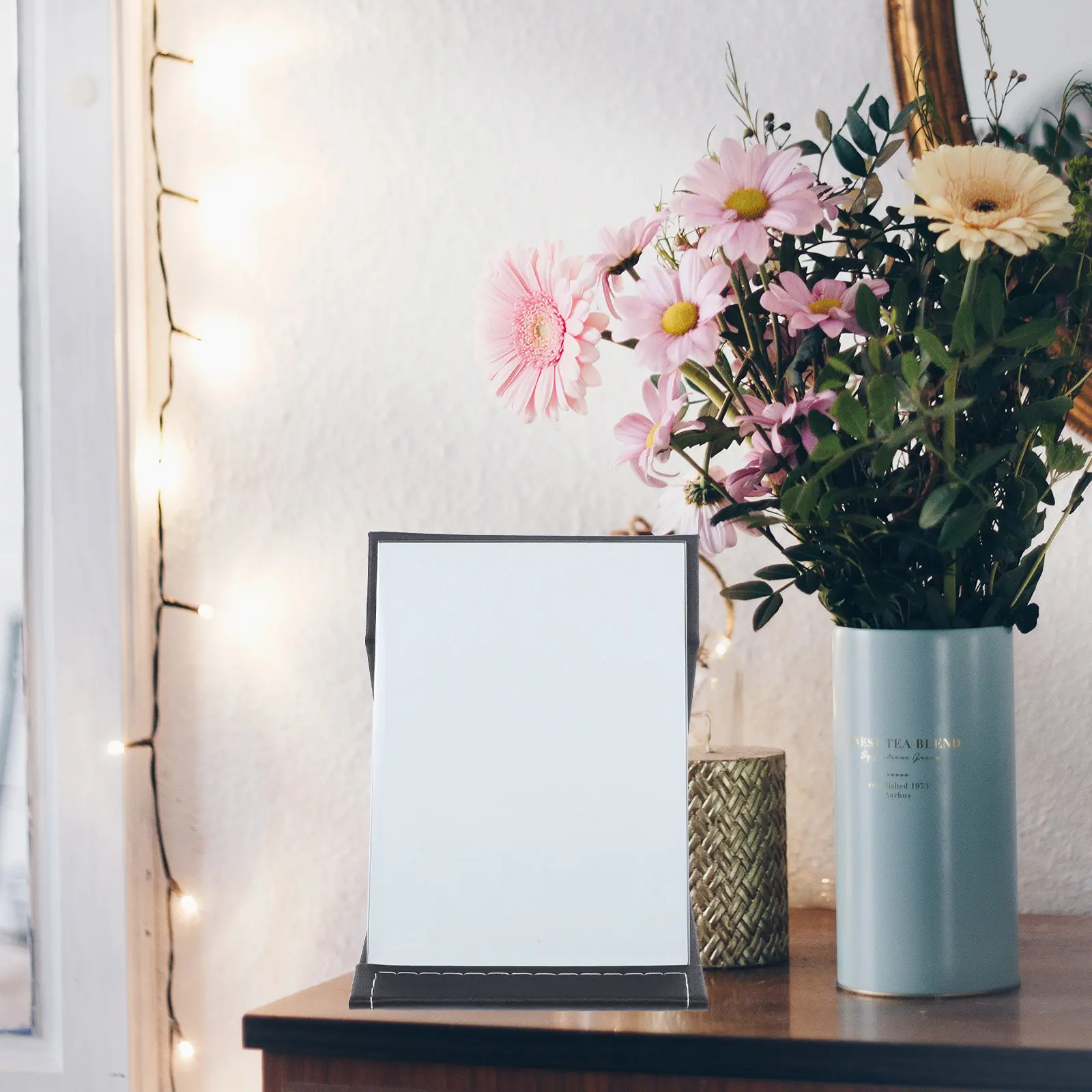 

Портативное складное зеркало для макияжа малого размера, подходит для любой сумки, для путешествий, прогулок, вечеринок, аксессуар для макияжа