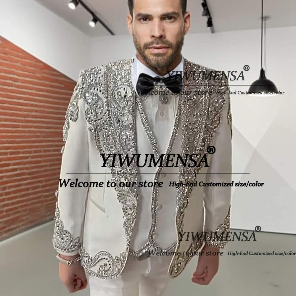 

Sparkling Crystals Beaded Wedding Suits For Men 3 Pieces Sets Single Breasted Prom Tuxedos Customized Man Banquet Tuxeods 2026