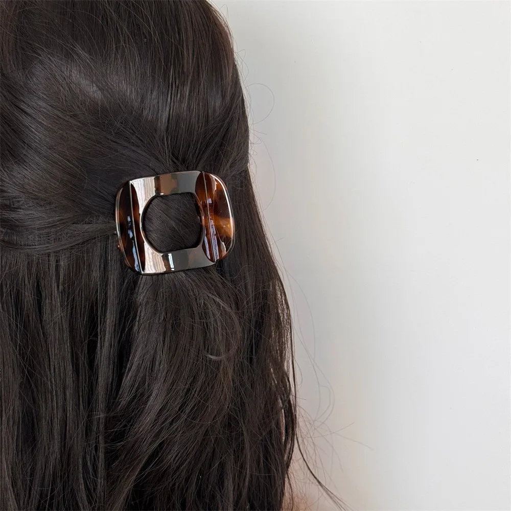 Vintage Elegant Hair Claw Clips Arc Shape Geometric Hairgrip Hairpin New Headwear Women Hair Accessories image 5