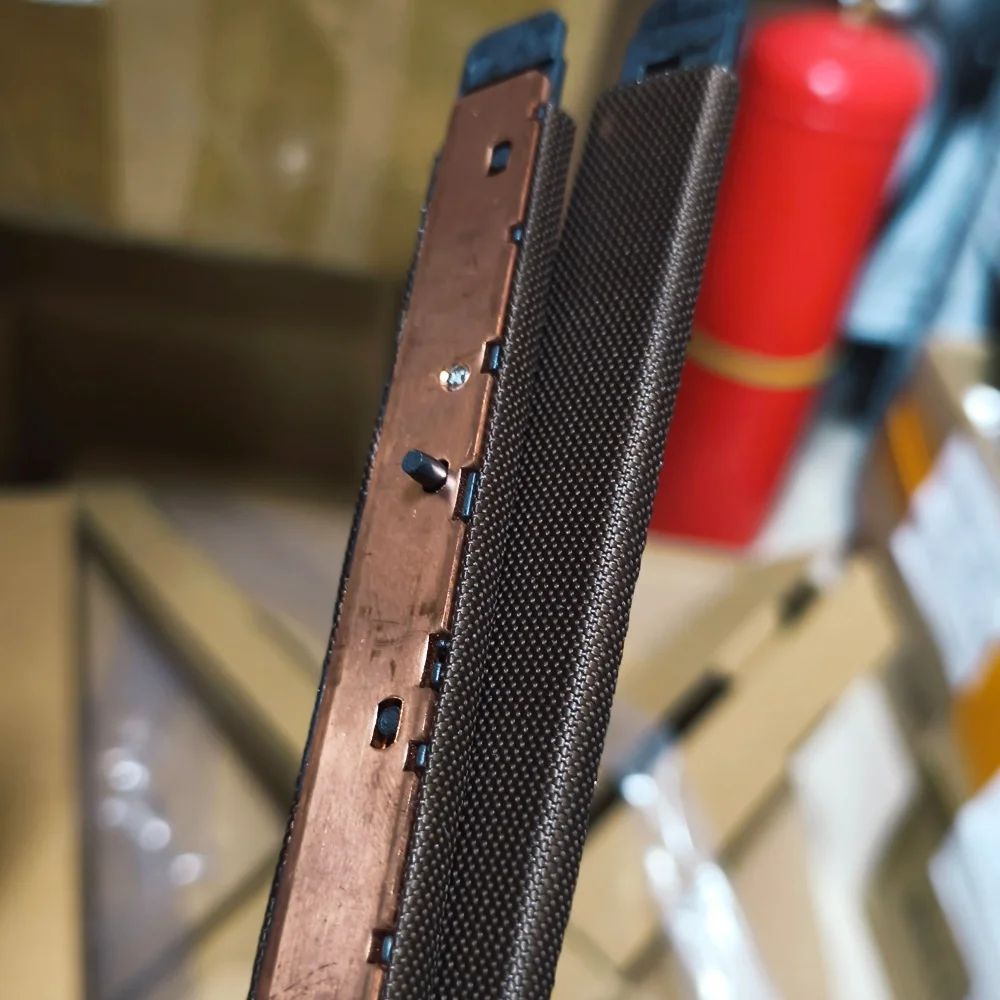 

1PCS ORIGINAL Oil Application Pad for Ricoh MP2554 3054 3554 4054 5054 6054 2555 3035 3555 4055 5055 6055 Fusing Pad