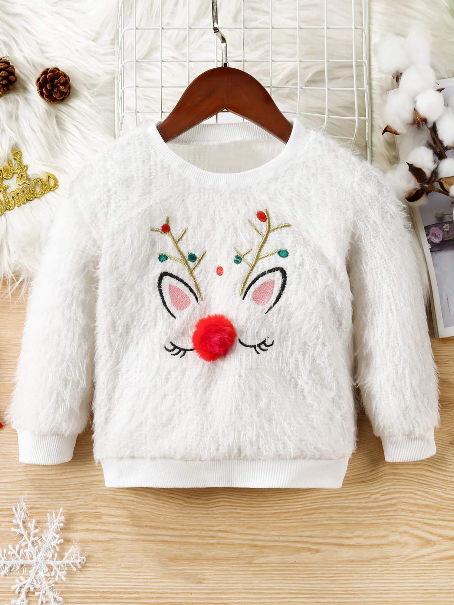 

Women s Cozy Winter Sweater with Crew Neck and Long Sleeves Featuring Reindeer Pattern and Knit Fuzzy Design for a Loose Fit