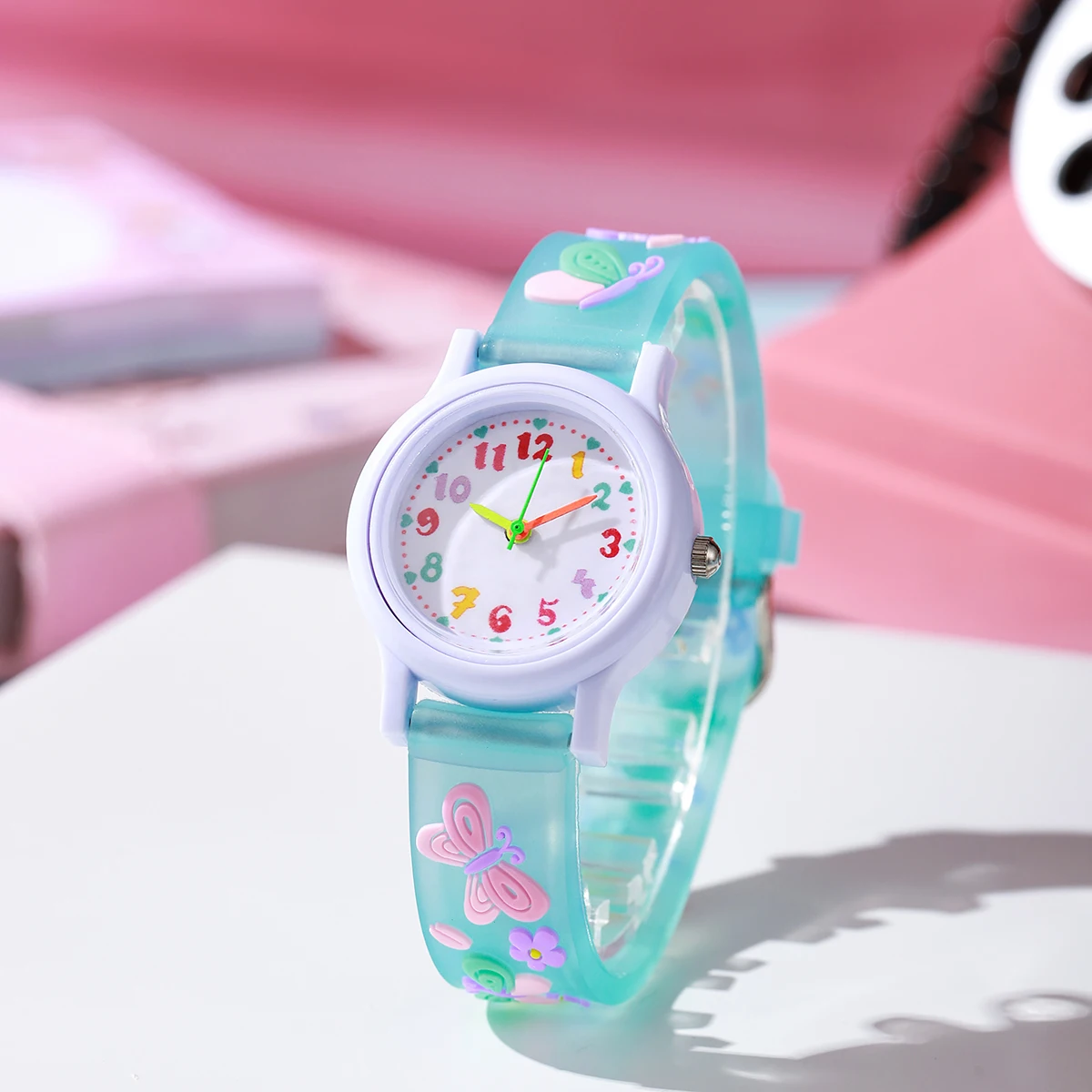 New cute and fashionable butterfly silicone watch band with colorful dial children's quartz watch, suitable for daily wear, Than