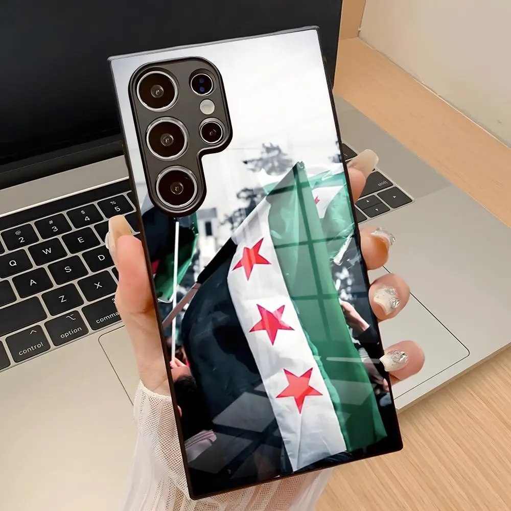 Coque de téléphone Drapeau de la Révolution syrienne pour Samsung A17 S26 Ultra S24 25 FE S22 S20 S23 21 A57 A37 A54 A34 A53 A16 – Housse en verre