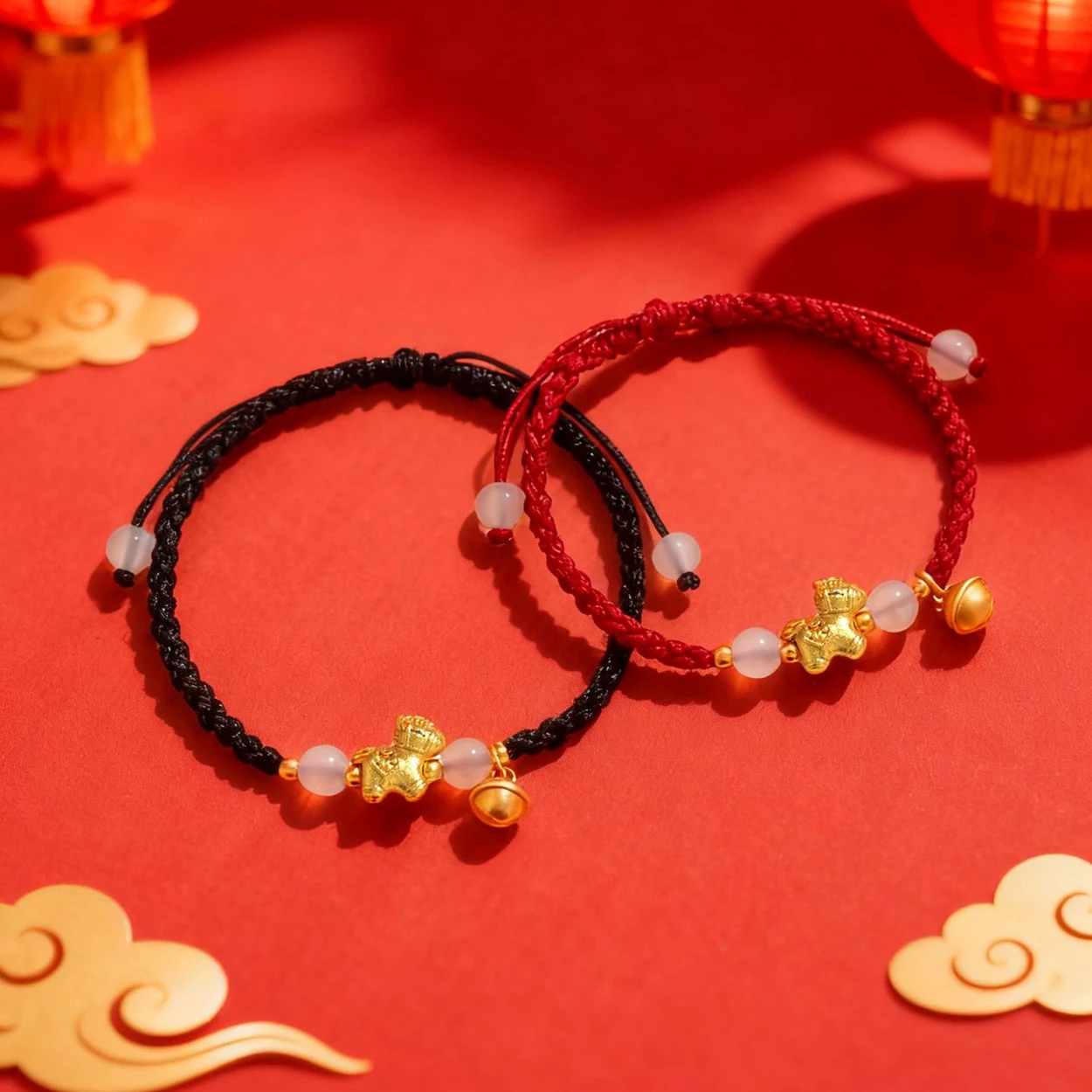 

Handmade Red/Black Rope Chain Braided Bracelet for Women Men Couple Chinese Zodiac Horse White Agate Bangle Christmas Gifts 1631