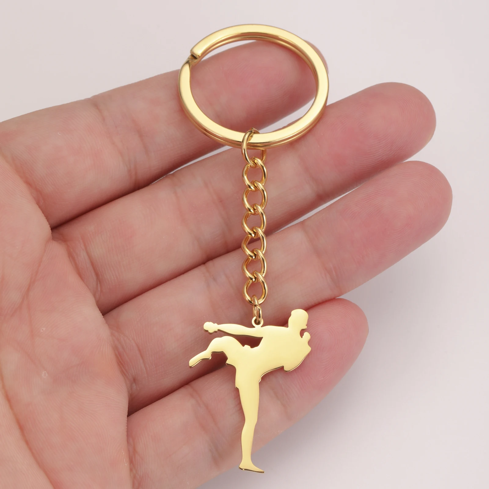 Amaxer Korean Fashion Kicking Karate Taekwondo Side Kick Action Pendant Keychain For Men Women Competitive Sports Jewelry Gifts