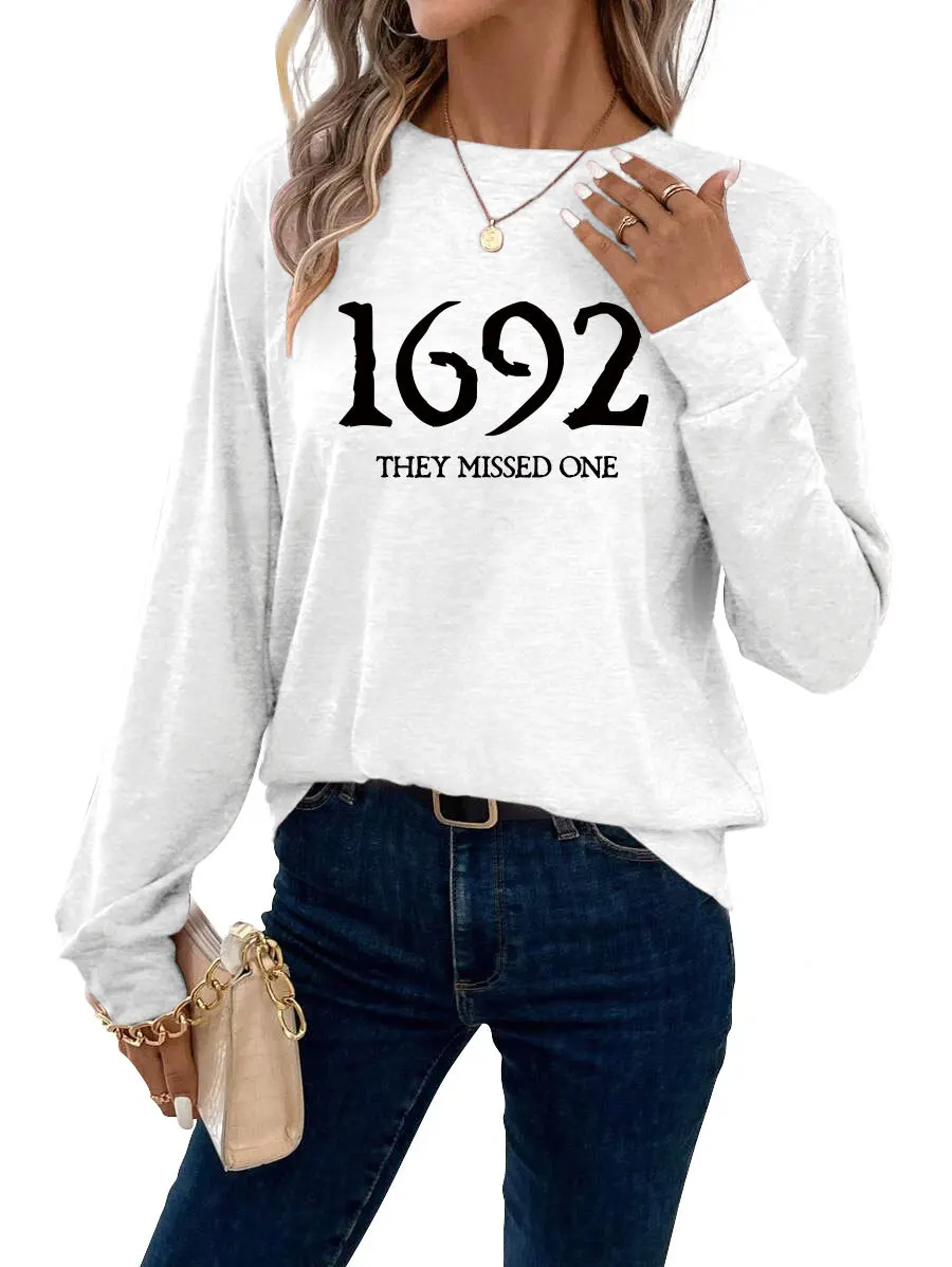 Autumn new women's long-sleeved T-shirt 1692 they missed one printed loose crew neck casual shirt with all fashion pullover