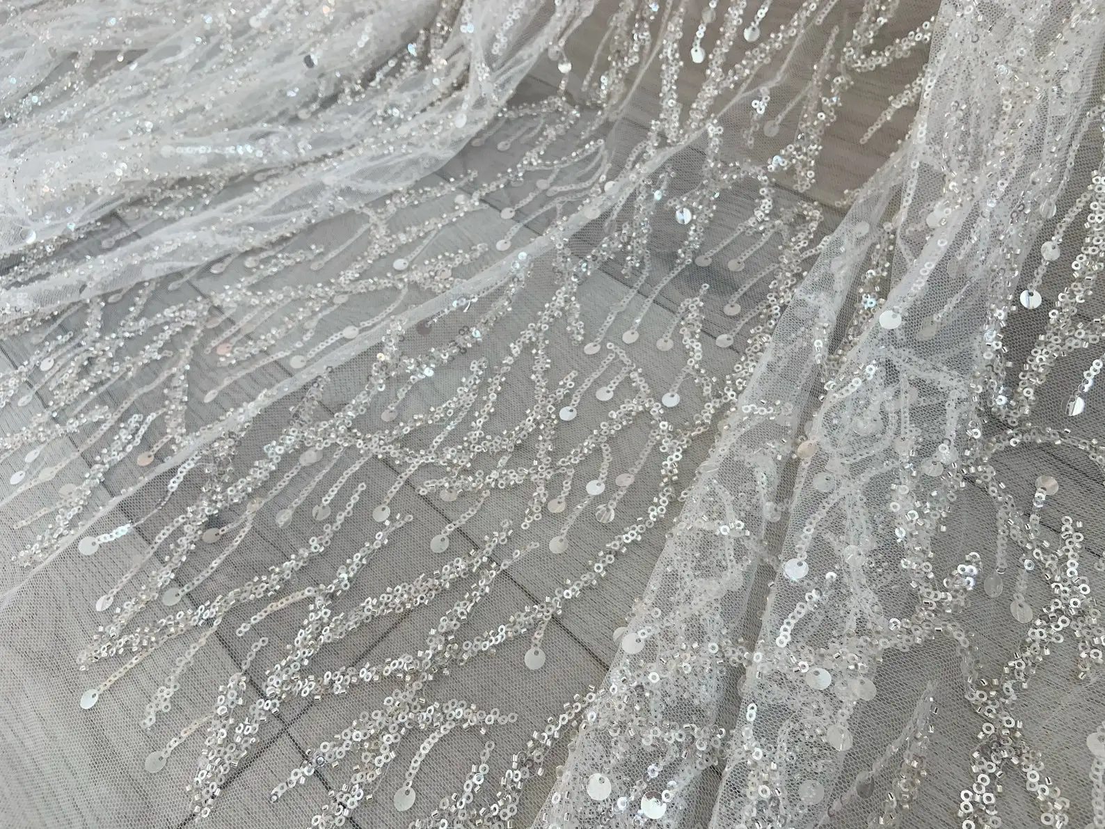 

Off white Bead and Sequined Lace Fabric with 3d Florals for Bridal Dress, Veils, Couture