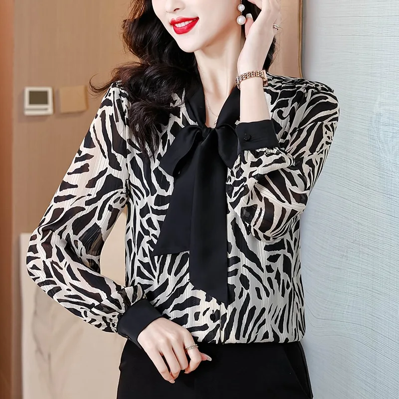 

Vintage Women's Blouses Printed Zebra Shirts Fashion Loose Summer V-Neck Clothing Long Sleeved Bow Chiffon Women Tops