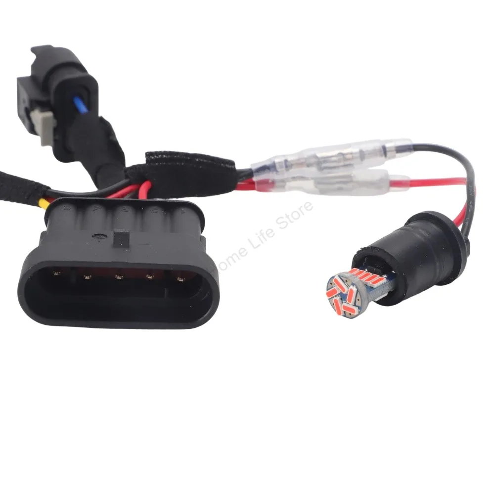 Nagelneuer Kabelbaum-Umbausatz für Rückleuchten für Fiat 500 Abarth Facelift mit LED-Glühbirnen zur Nachrüstung der Heckbeleuchtung. – Detail 5