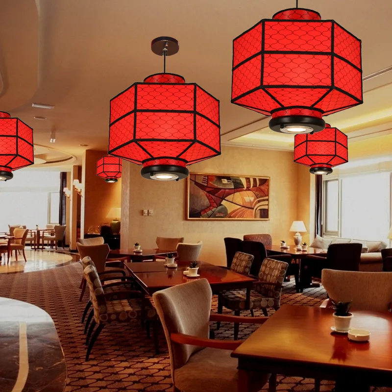 New Chinese retro style lantern palace lamp teahouse restaurant hot pot shop outdoor wrought iron sheepskin chandelier