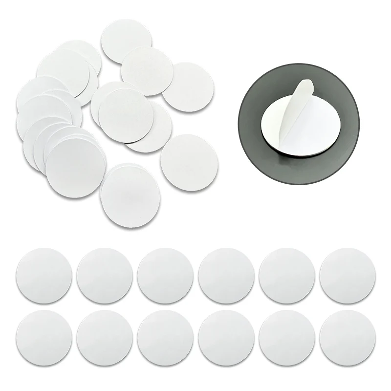 NFC 215 Tarjeta de moneda NFC totalmente negra Insignia ultrafina antimetal 25 mm PVC resistente al agua con respaldo adhesivo 0,88 mm de espesor