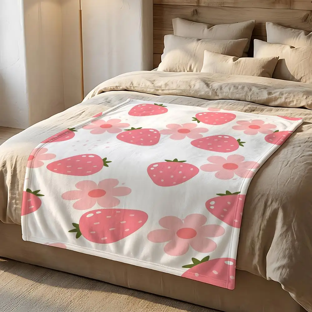 Fruit Theme Strawberry Throw Short Plush Throw Blanket Soft Skin-Friendly Multi-Scene Home Office