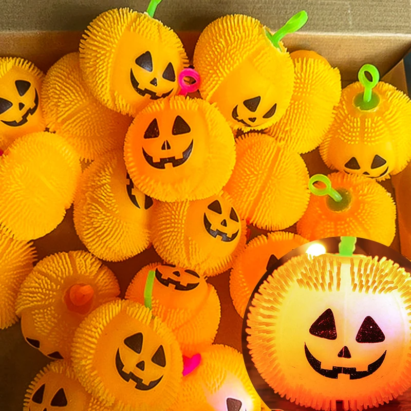 Lots Squeeze Flash Pumpkin Plush Ball Toys Stretch Decompression Vent LED Luminous Pumpkin Ball Halloween Decorative Toy Gift