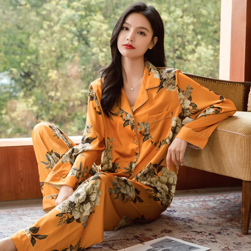 2026 New Ice Silk Thin Casual Women Pajamas Long Sleeve Set Women's Homewear 2