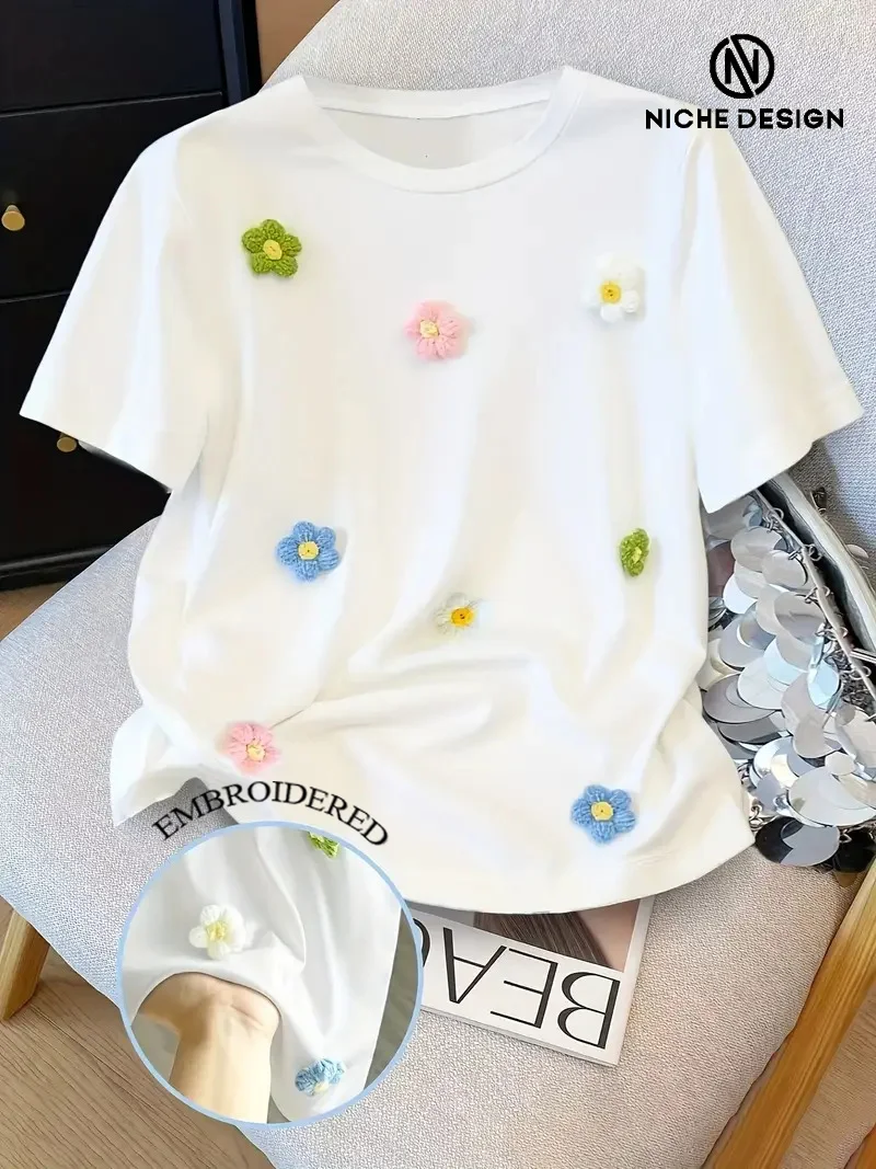 

Women's Embroidered T-Shirt,Targeted Development of New Cross-Border Fashion Solid Color Flower Appliqué Plus-Size T-Shirts