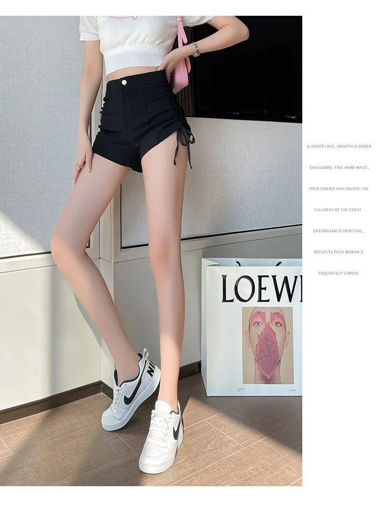 2026 Neue Frühjahr-Herbst Damen Schwarze Casual-Shorts mit seitlichem Kordelzug-Design, petite-freundlich, schlankmachend, schmeichelhaft, Outdoor-Streetwear-Shorts – Detail 6