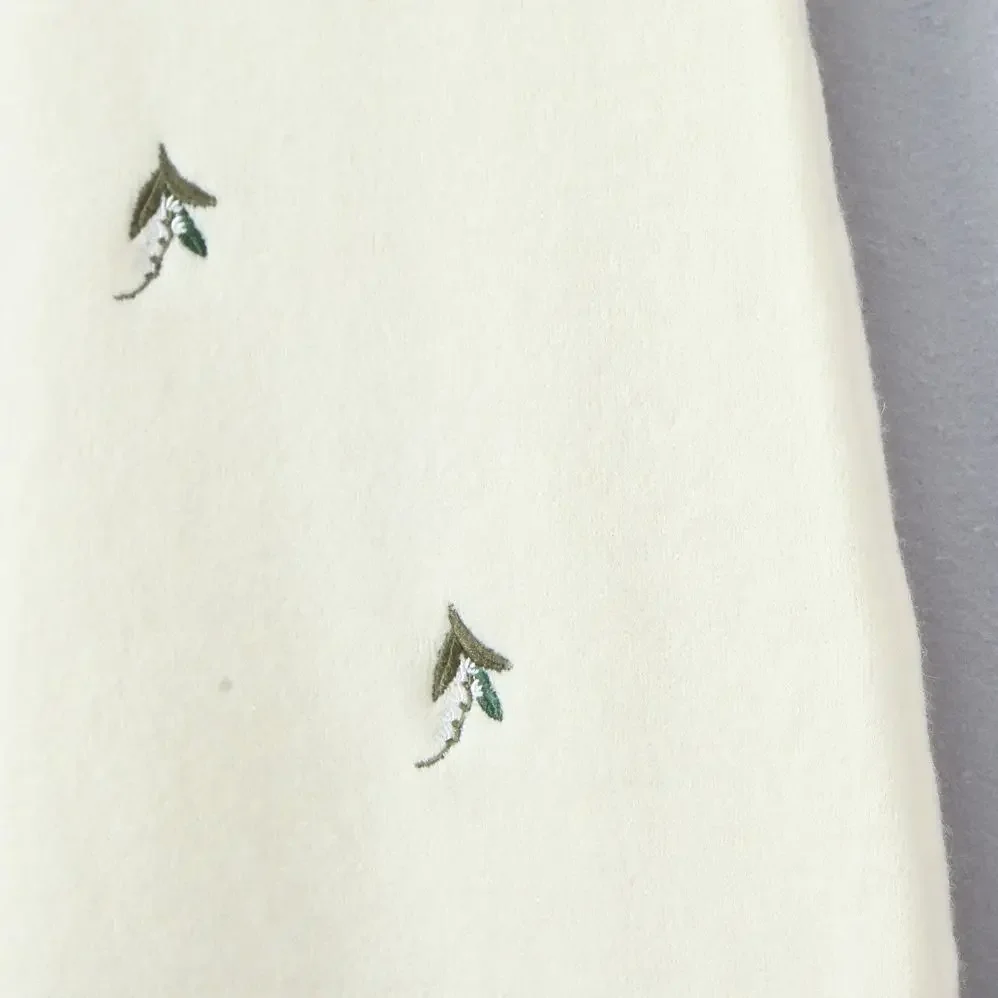 2025 sexy elastische taille borduurwerk bloemen gebreide kokerrokken herfst winter vrouwen skinny pakket heupen maxi lange rokken