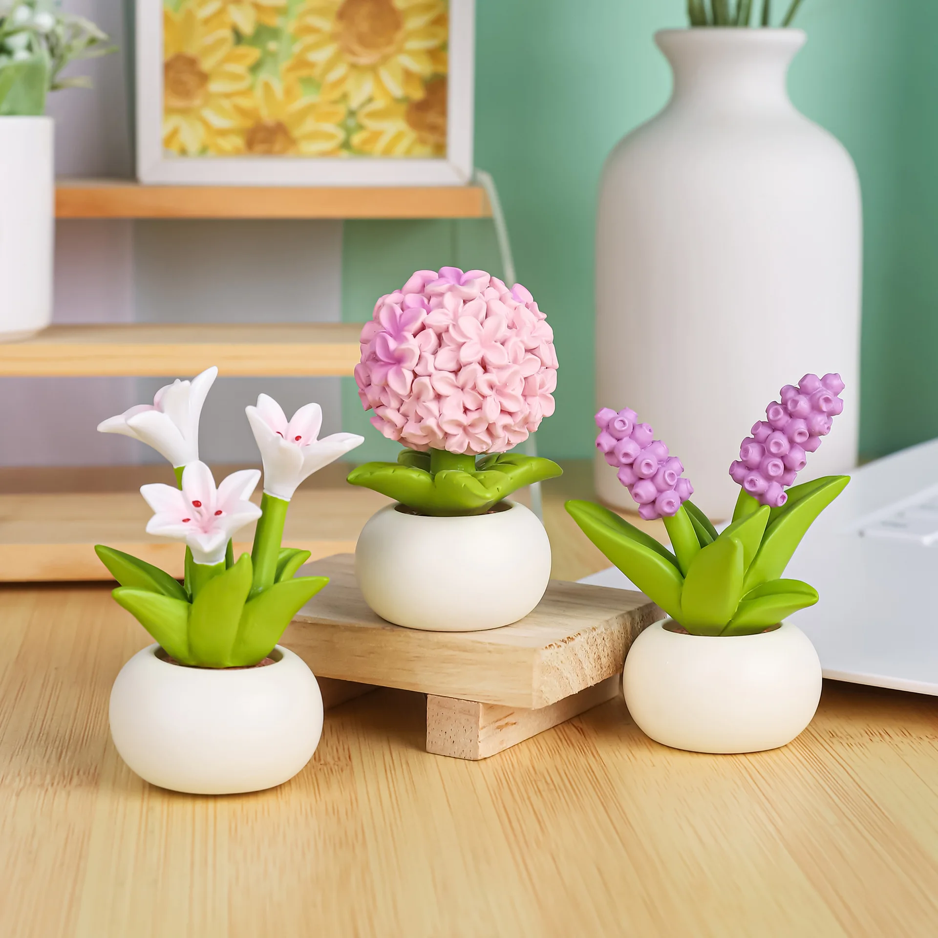 Cute Mini Resin Flower Pot Elf Figurine Fresh Pastoral, Micro Landscape Decor for Garden Desktop PC Case Window Door Home Decor