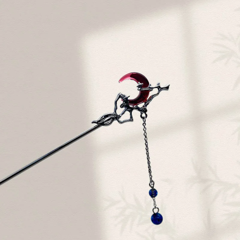 

Заколка для волос в форме луны в стиле ретро, женская кисточка в древнем стиле, качающаяся на шаг, заколка для волос нишевого дизайна, заколка для волос Hanfu, головной убор