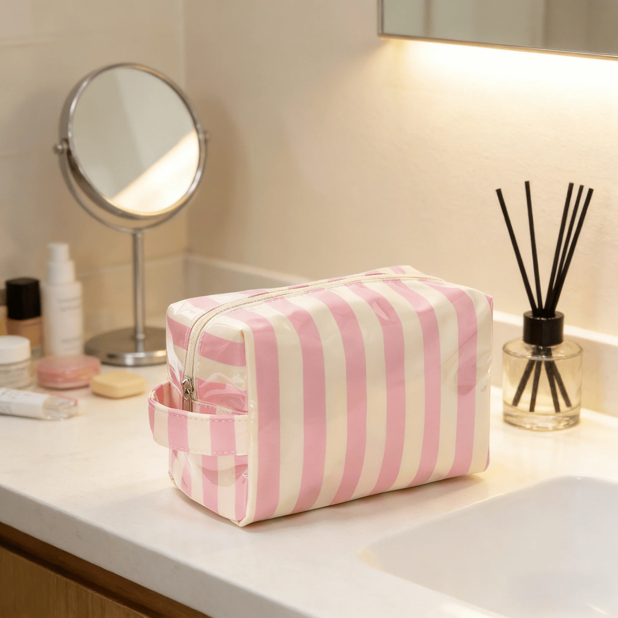 

1PC Striped Wash Bag, Women's Makeup Bag Storage and Organizing Bag, Business Travel Storage Bag, Outdoor Swimming Bag