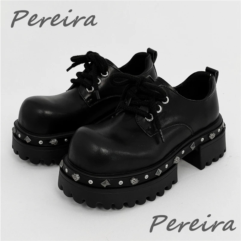 

Punk Style Rivet Thick Sole Derby Shoes Metal Decor Big Round Toe Leather Lace-Up Height Increasing Shoes Trendy Men's Shoes