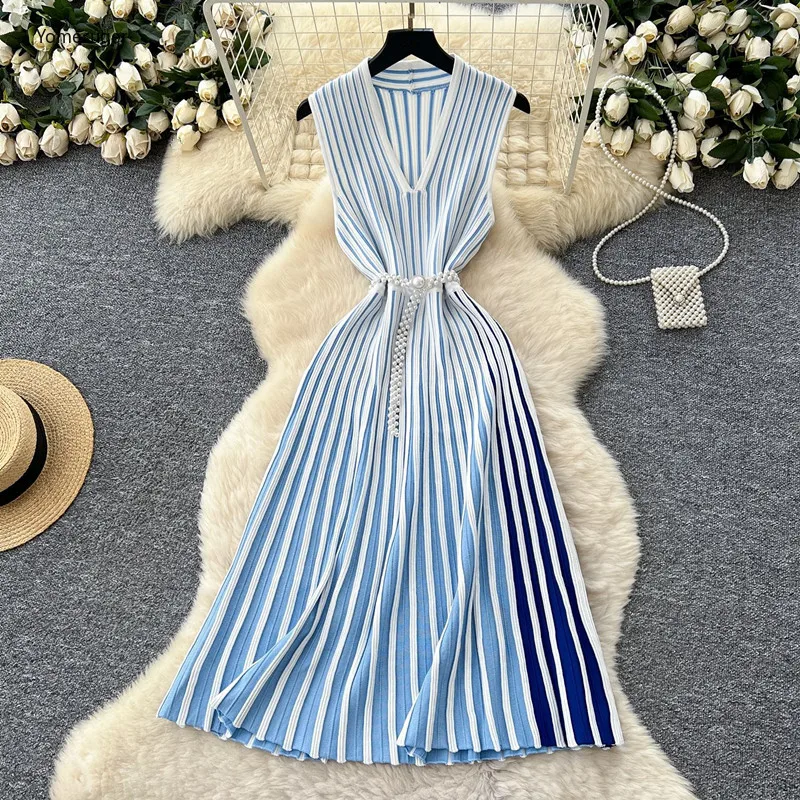 

Yomesuger 2025 Autumn Women's Chic Striped Knit A-Line Dress Elegant V-Neck Sleeveless Bodycon Birthday Dresses Party Clubwear