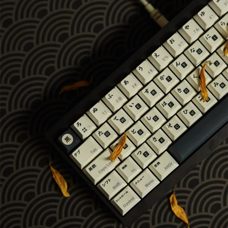 

Черно-белый большой японский колпачок для клавиш, оригинальный ROG, ночной демон, стреляющий волшебник, магнитная ось, колпачок из ПБТ