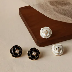 New Fashion Camellia Flower Stud Earrings White Black Enamel Oil Pearl Earrings for Women Party Elegant Jewelry Girls Gift